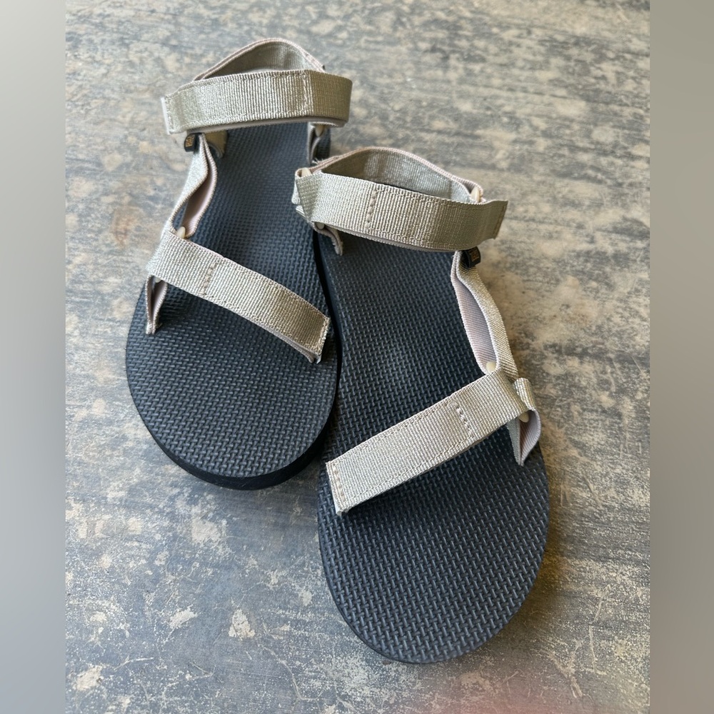 Teva Midform Universal